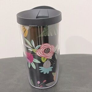 Insulated new 16 ounce Tervis cup